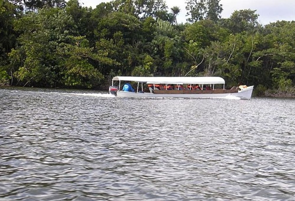 Bootsfahrt auf dem Kanal von Pangalanes